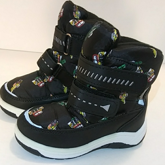 New Boys Black / White Double Strap Snow Boot❄⛄💧 - Picture 5 of 8